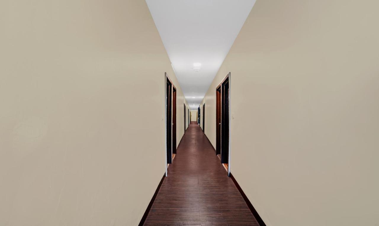 Itsy By Treebo - Utsav Inn อินดอร์ ภายนอก รูปภาพ